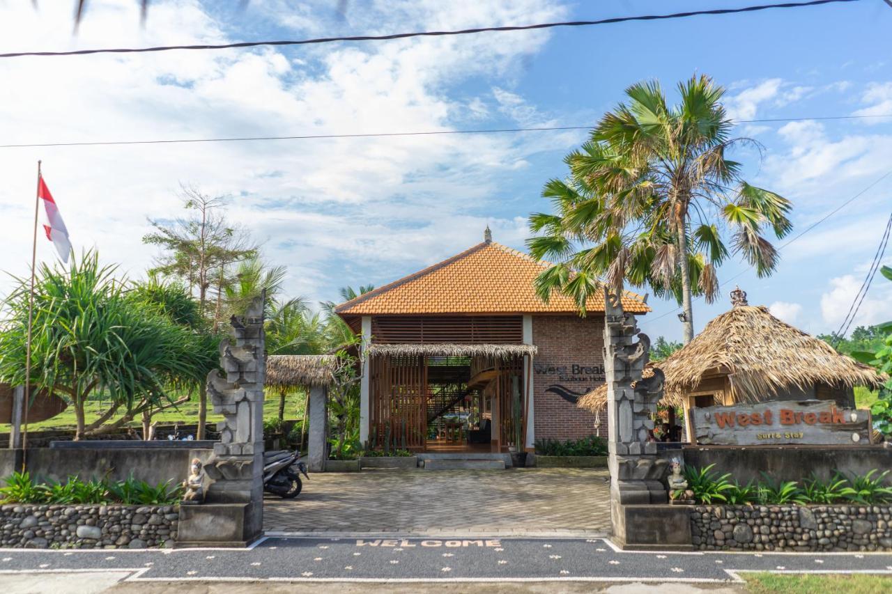Hôtel West Break Bali - Medewi à Airsatang Extérieur photo